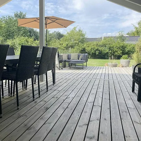 Summerhouse With Hot Tub On Langeland Tranekær