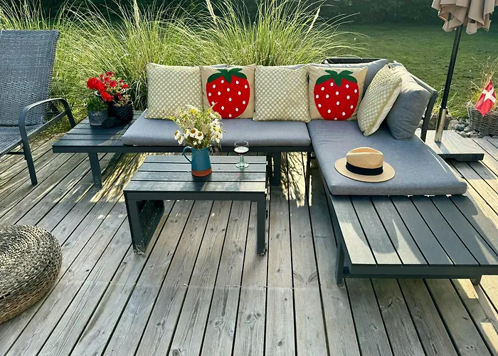 Summerhouse With Hot Tub On Langeland