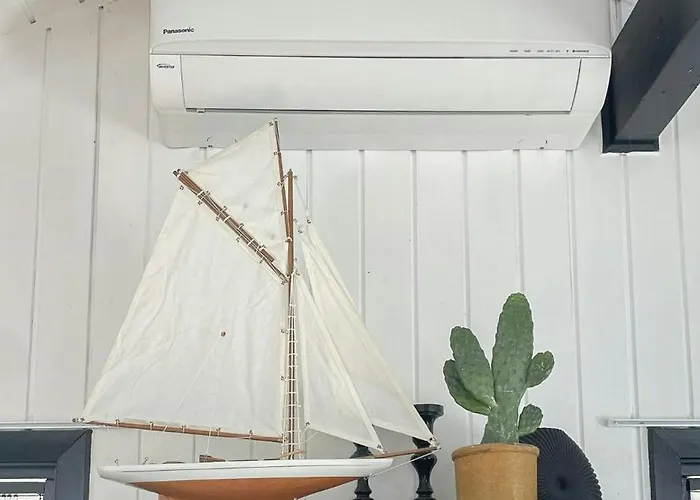 Summerhouse With Hot Tub On Langeland 度假居 *